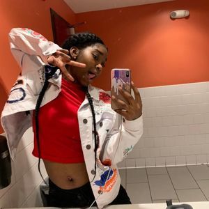 Meet your Posher, Ni